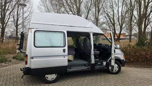 Nugget 2 – Bus Ford 4 places de 1993