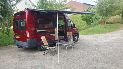 La Strada Avanti M Motorhome for 2 people