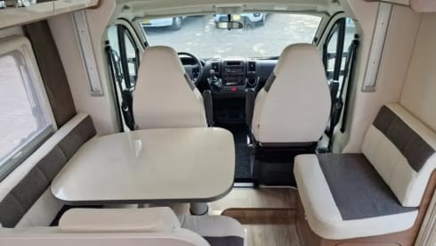 C29 – 4p Dethleffs semi-integrated from 2017