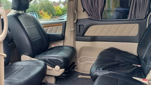 Alfie – 3 berth Toyota campervan