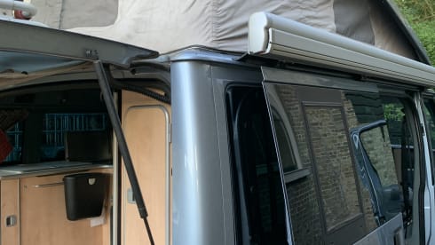 De Nugget – 4p Ford campervan from 2008