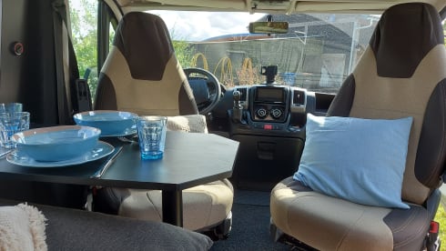 Black edition – Fiat ducato 2p bus camper