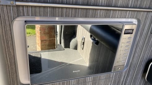 4 berth Volkswagen T5.1 campervan 2014