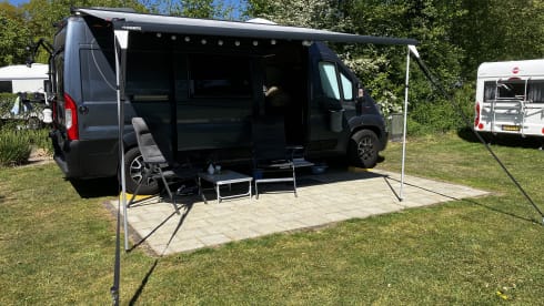 2-person Carado bus from 2021