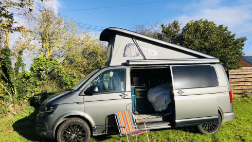 DAVE – Camping-car Volkswagen 4 places à partir de 2019