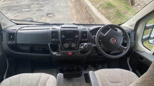 6 berth Fiat alcove from 2020