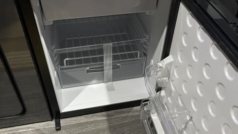 Stealth – 2 / 3 berth Citroën campervan from 2015