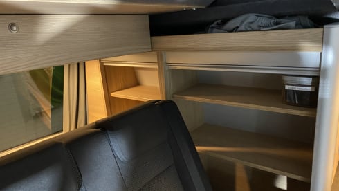 Smallander 1 – Volkswagen Bus Camper - Bronckhorst Campers