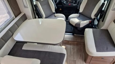 C29 – 4p Dethleffs semi-integrated from 2017