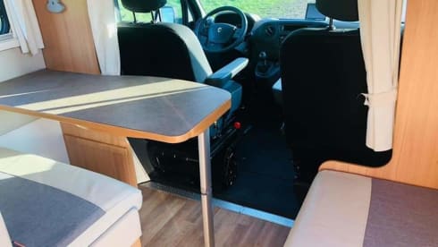 Carpe Diem – 4p Renault Semi-Integral from 2016