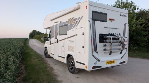 Ben – Luxury 4 berth Benimar Mileo 313 Compact Motorhome