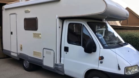 Alex – Camper 6 posti Ragusa