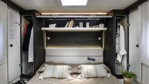 Caroline – Brand New 2022  5 Berth camper , Price includes Insurance 