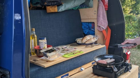 Katie-J – "Katie-J" - VW T4 Campervan