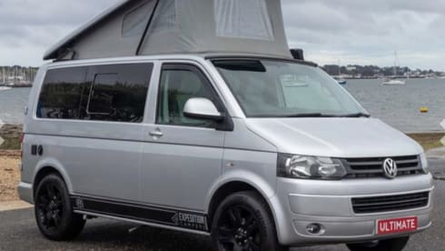 Tammy – 4 berth Volkswagen campervan from 2015