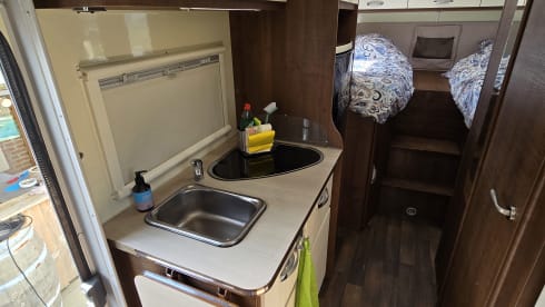 Forster A699 EB – Eura Mobil Alcove Off Grid family camper 
