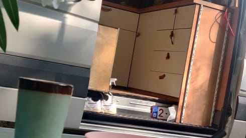 Roulez_Rudi – 2p Mercedes-Benz campervan from 2015
