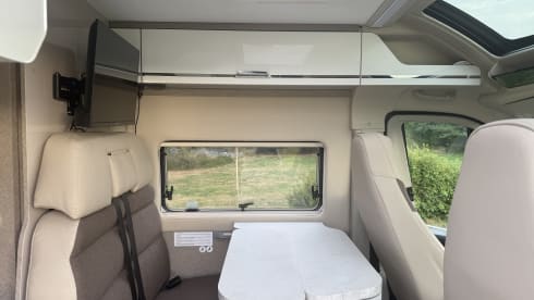 4p Karmann bus from 2024