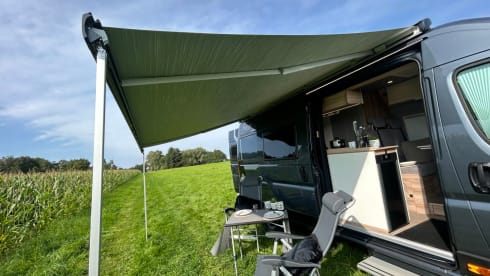 Großer Premium Hannes – Hannes Camper - Large Hannes Camper