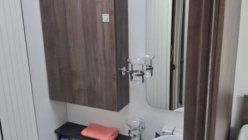 Lientje – 4p Benimar semi-integrated uit 2025