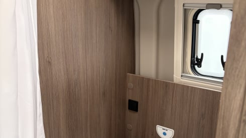 Kay – 2 berth Carado bus from 2026