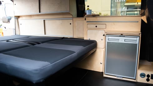 100% Electric camper 🚌⚡️ Dwingeloo (1) | 🌱