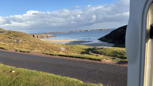 Harris – Cosy and Modern 4 Berth Motorhome Who Lives in St Andrews, Scotland