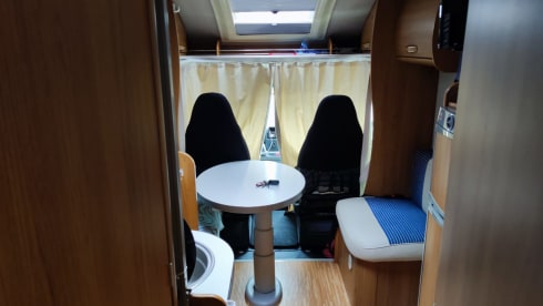 MadMax55 – Ideal for a couple and child