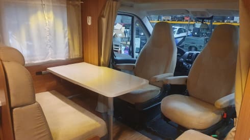 FIAT Carado T348 from 2018 4P *still available in September/late season