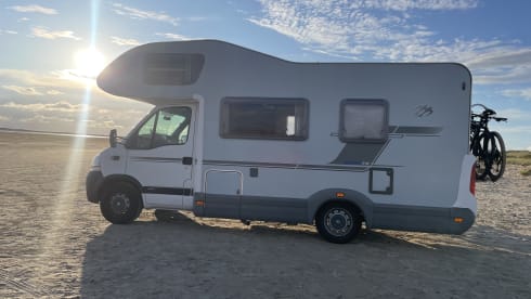 Unser Knaus Haus – Compacte ruime 6-7p Alkoof Renault Knaus Sport TR 600 uit 2008