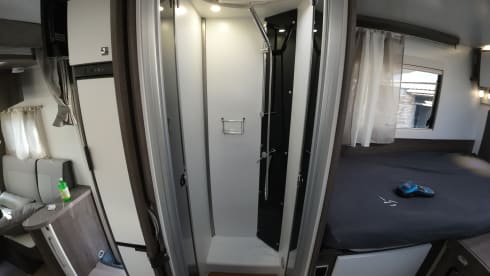 4p Mobilhome (built in 2023) - Automatic - fully equipped - Full option