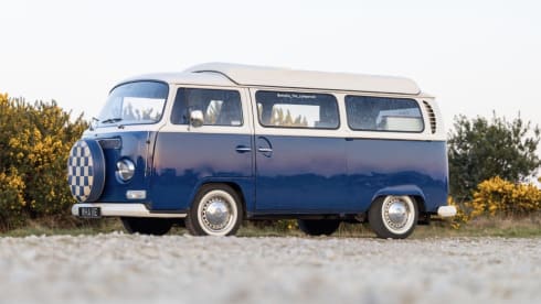Wall E – 4 berth Volkswagen campervan from 1971