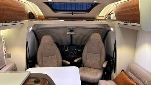 Adria Coral – Adria Coral plus S670SL 