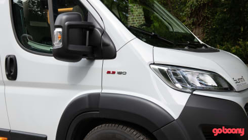 Recent Pössl 160 HP, 9-speed automatic, length beds, 2-person comfort.