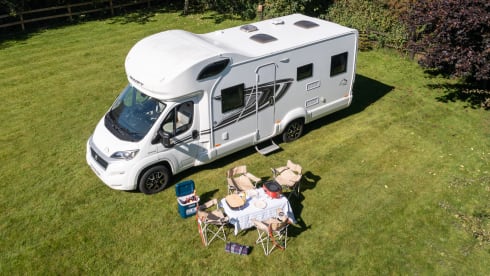 Swift Edge 486 ULT – 2-6 berth Swift EDGE 486 ULT