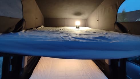 Happy Camper – Luxury 4/5p bus camper Volkswagen Multivan from 2008