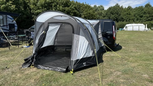 Daffy – 4 berth Ford Nugget Plus campervan from 2022