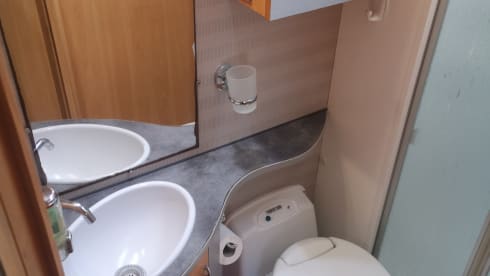Camper Family Adventure  – Attic Camper, Pilote, Super-equipped, Air Conditioning