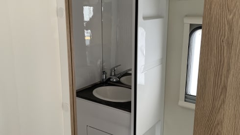 6p Citroën alcove from 2018