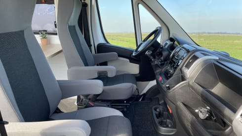 2p Fiat bus from 2015