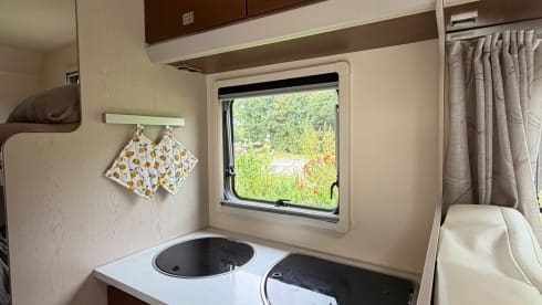 6p Rimor alcove from 2021