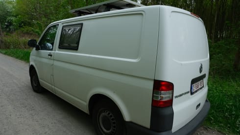 Gabby – 2p Volkswagen campervan uit 2012