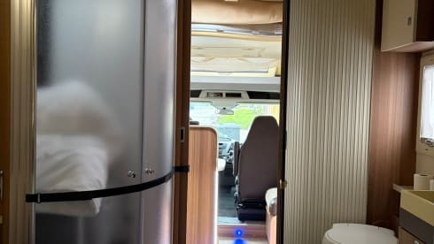 Rami – Ford camper met 5 slaapplaatsen uit 2015