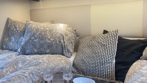 DAFFY – Nice family camper alcove 5 seats and 6 sleeping places