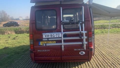 Very complete Safari Camper from 1995
