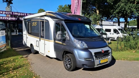 C38 – 3p Bürstner semi-integrato dal 2014