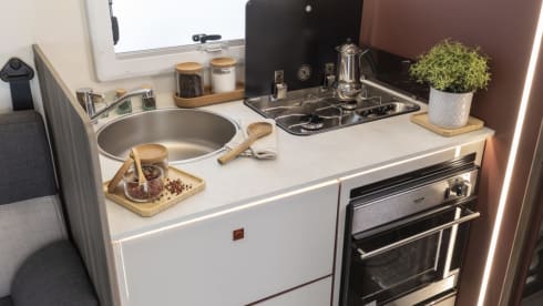 Bryce – New 2025 Compact 4 berth off-grid ready Motorhome
