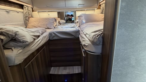 Ruby – Start your adventure with Ruby, our top of the range, luxury memory maker