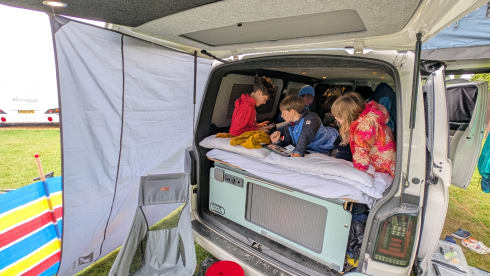 Feel good 66, no dull days – Camper Volkswagen a 6 posti letto del 2016