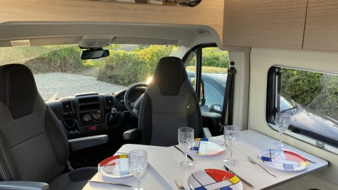 Escape – Escape - 4 berth Campervan 